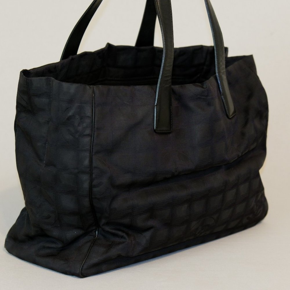 CHANEL Travel Line Tote Black Nylon MM Medium